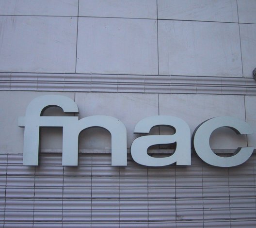 FNAC