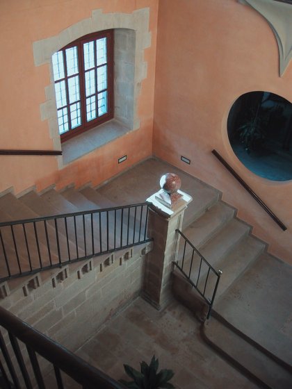 Elegant Staircase